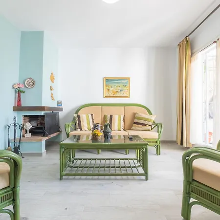Desiree By Interhome بيت للعطل كامبريلس
